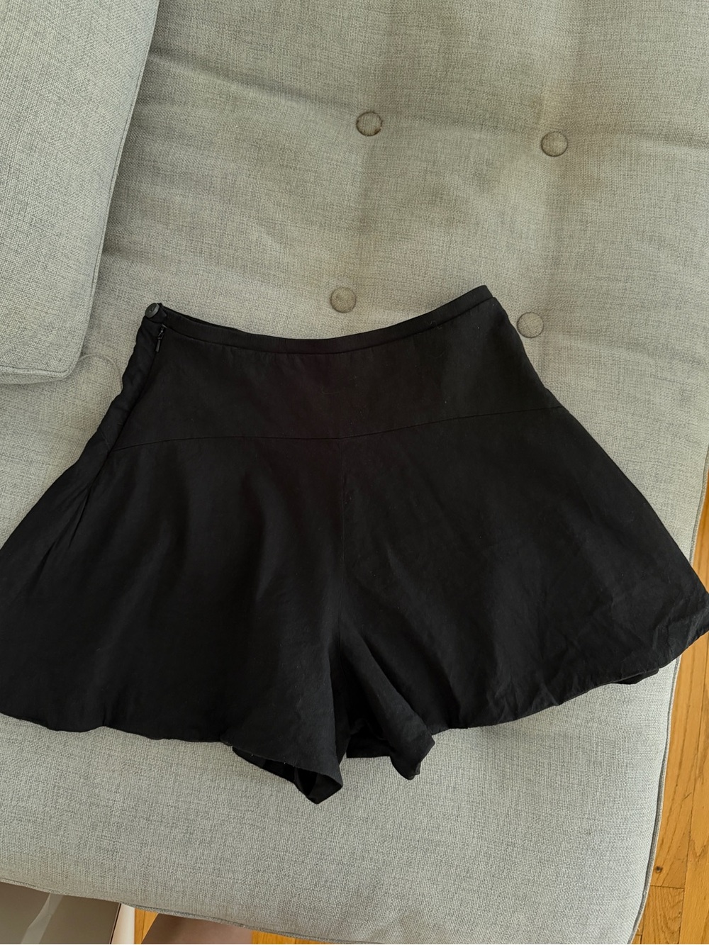 Vince Black Linen-Blend Pleated Flounce Skort shorts